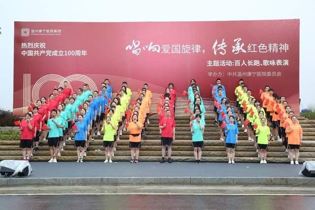 坦克出行